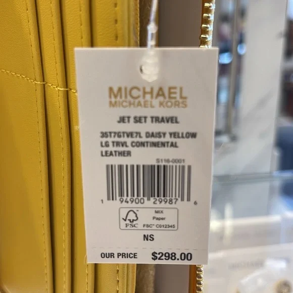MICHAEL KORS JST 
Leather Continental Wristlet Phone Case Wallet 
Daisy Yellow - Picture 9 of 16
